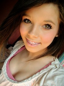 Hilary DAF girl actress